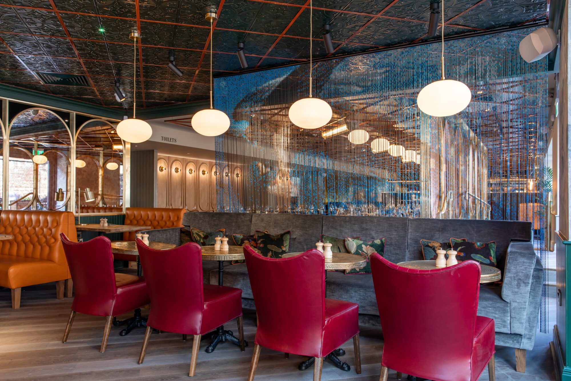 10 Ways Today’s Pubs are Adapting to Survive and Prosper