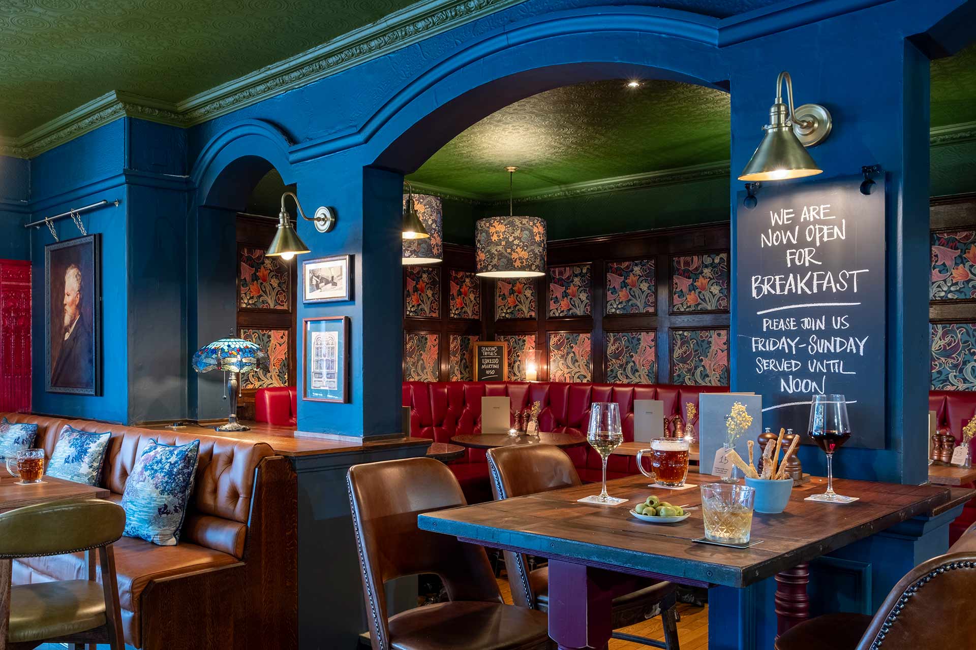the zetland arms interior design.