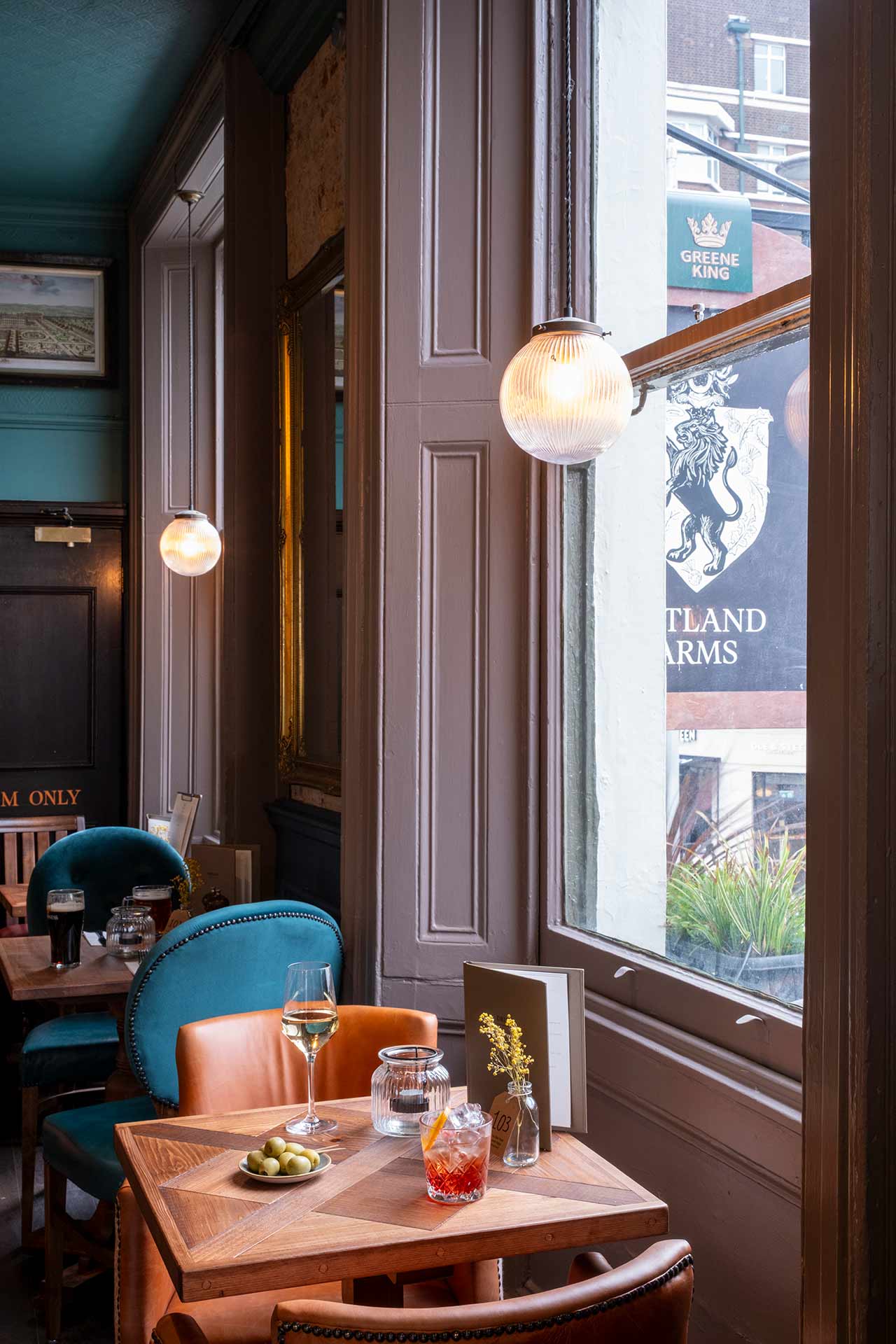 the zetland arms interior design.