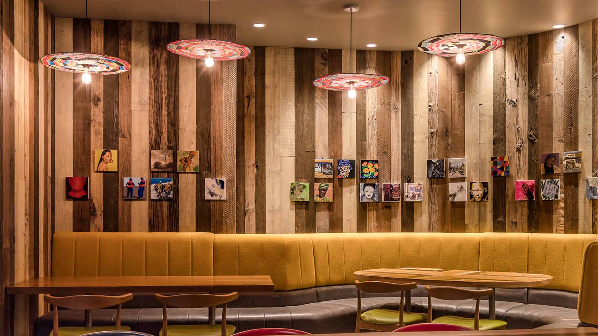 Nando’s Reston interior design.