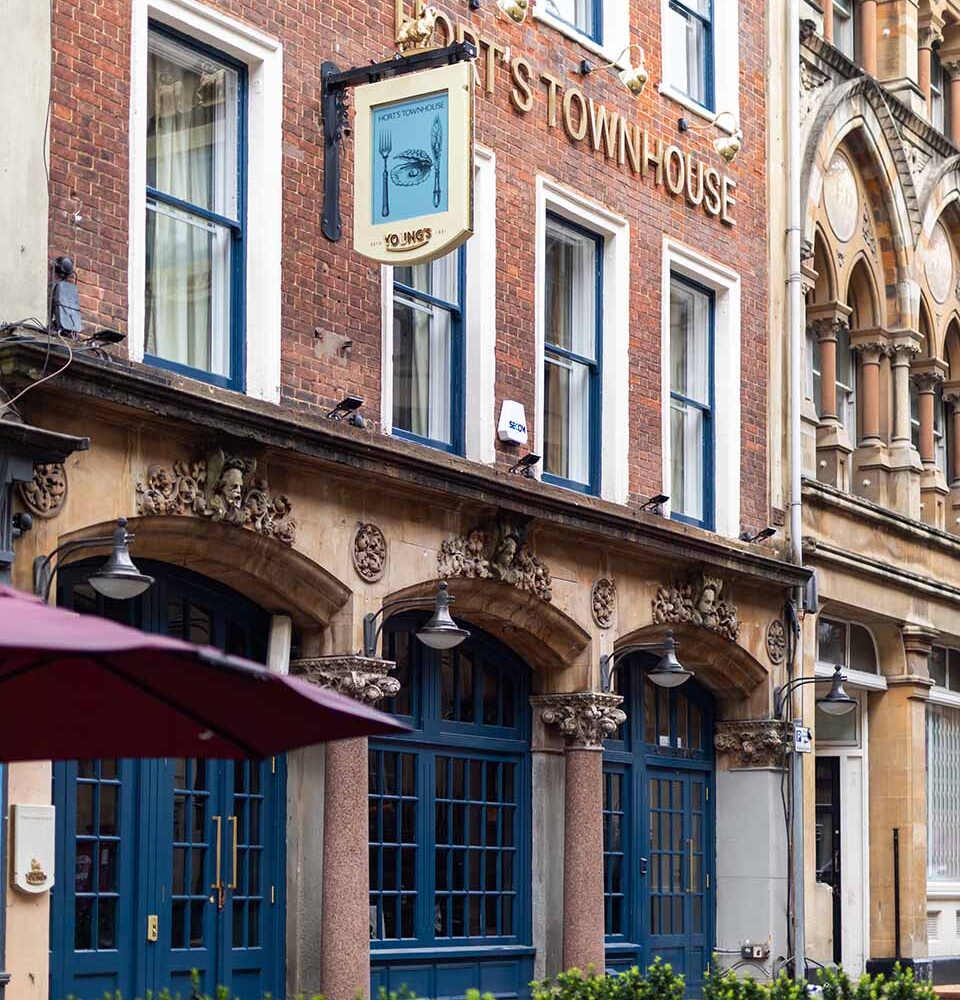 hotel bristol hotel rooms.