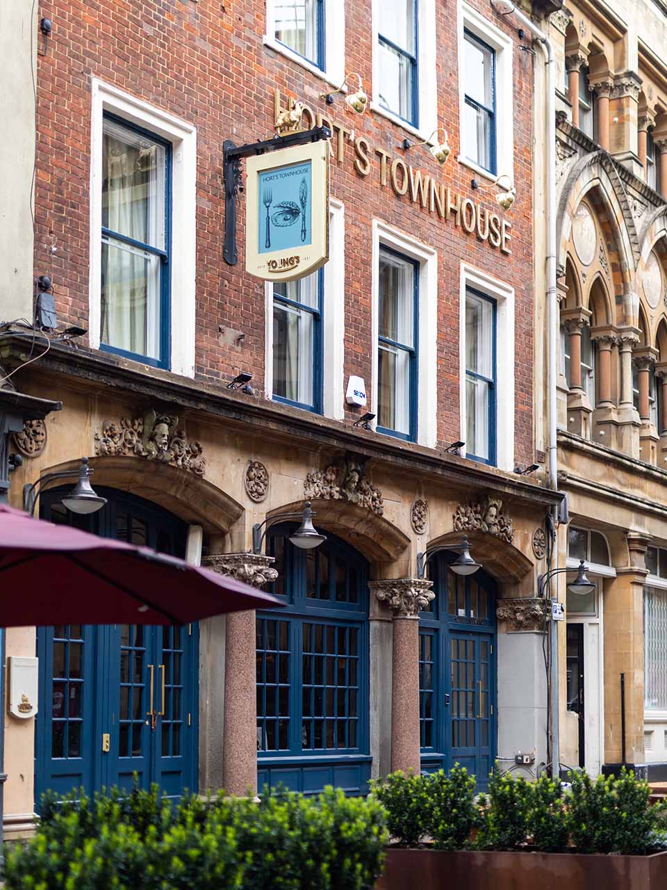 hotel bristol hotel rooms.