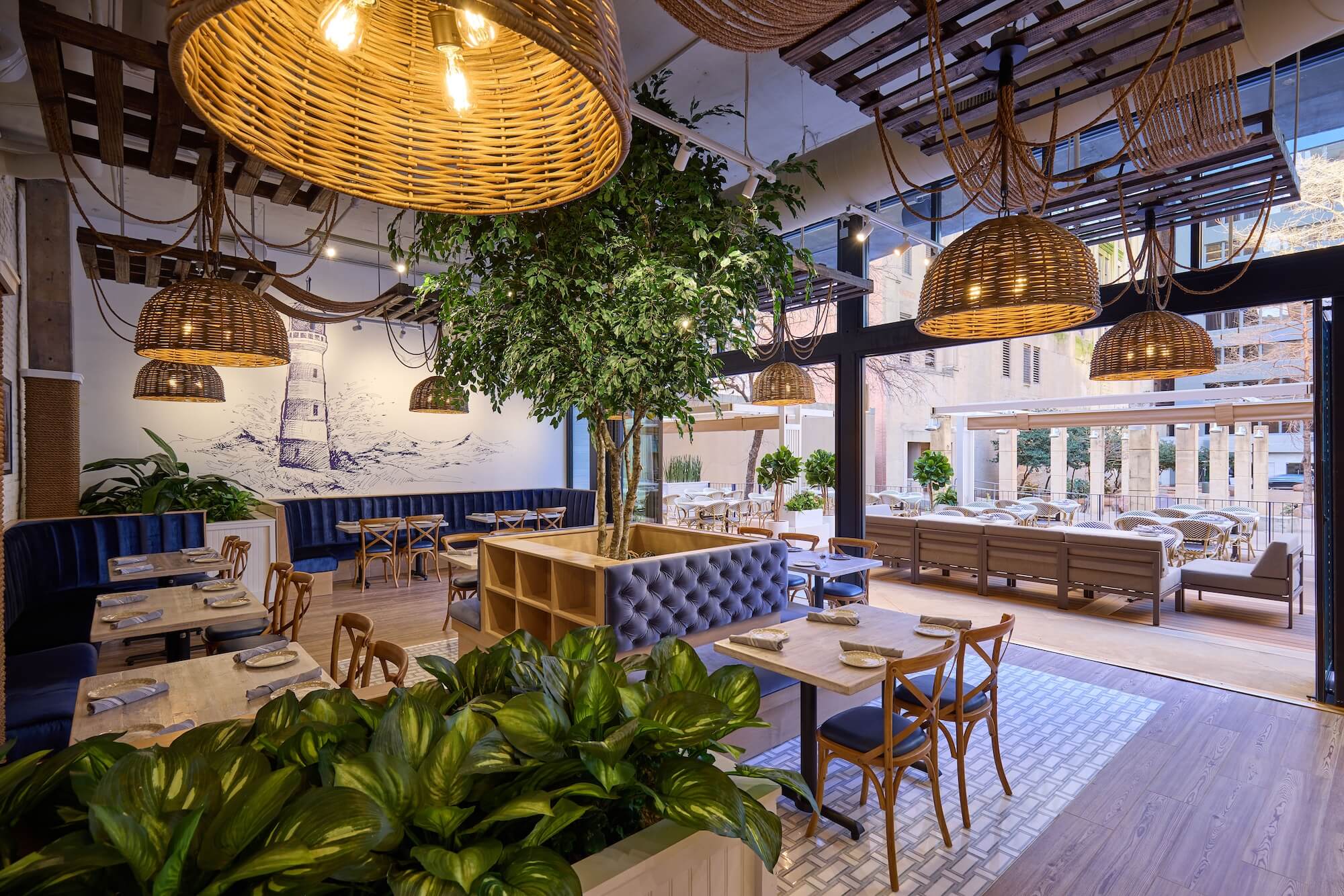 The Hampton Social Launches 4-Story Venue in Dallas